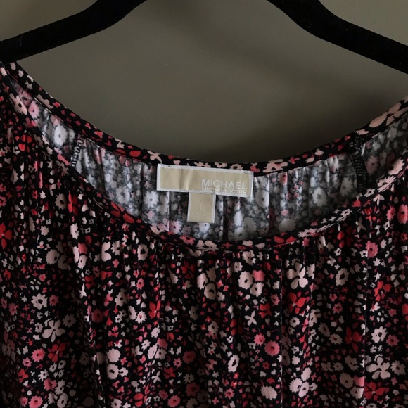 Michael Kors Bell Sleeve Floral Shirt - Picture 2 of 4